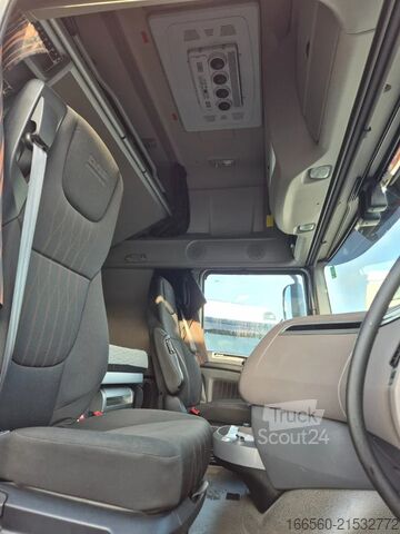 Standartinis traktorius DAF XF 530 FT SUPER SPACE CAB ZF INTARDER