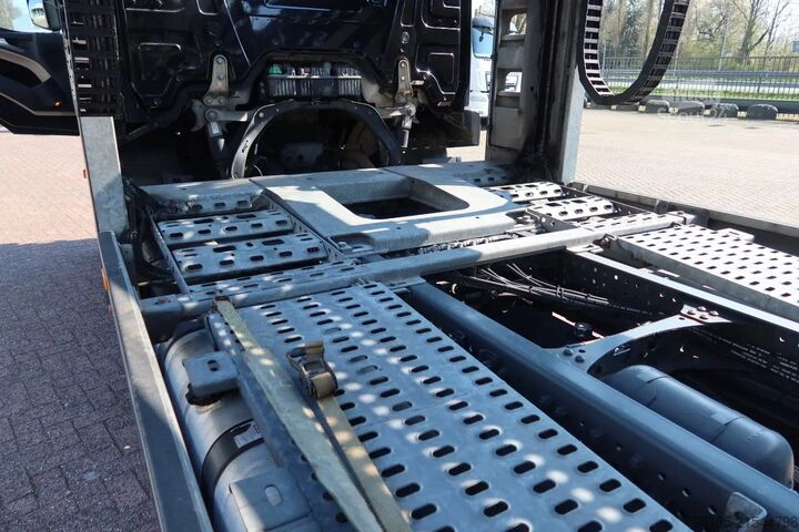 Bestelwagen autodrager Mercedes-Benz Actros 1840 4x2 Groenewold auto-transporter, 9 ...