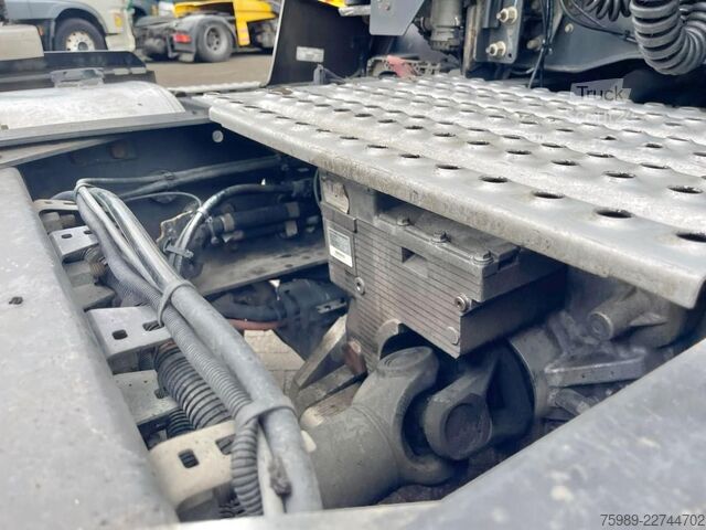 Estándar-SZM Renault T460 RETARDER, 2X FUEL TANK. Top staat!