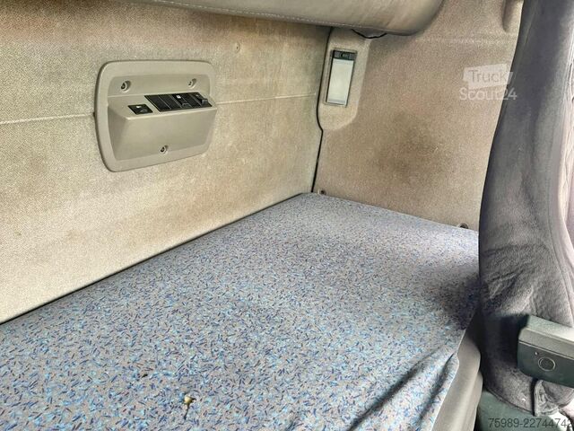 Tracteur standard Renault Magnum 460 MANUAL bak, 2X FUEL TANK, EURO 5