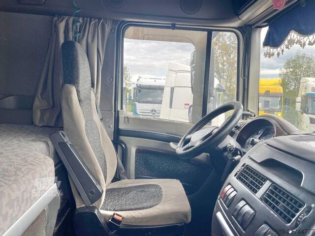 Standard tractor DAF XF 105.460 Euro5   2 tanks Parking Airco,  Frig...