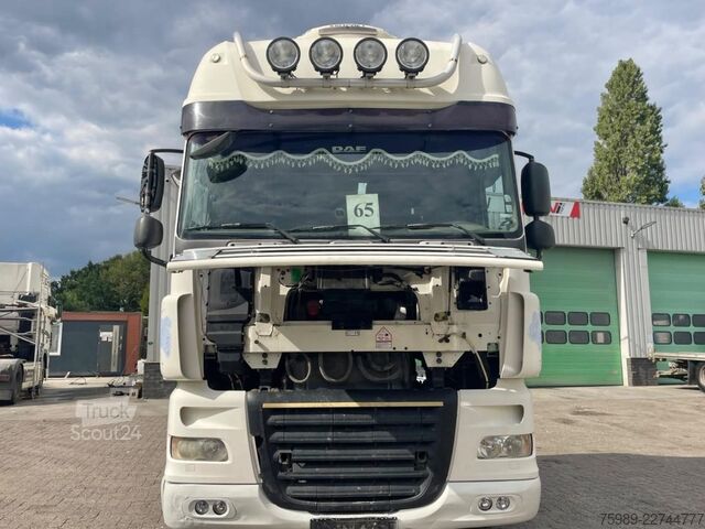 Standard tractor DAF XF 105.460 Euro5   2 tanks Parking Airco,  Frig...