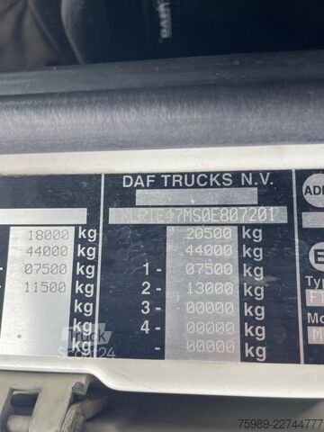 Standard tractor DAF XF 105.460 Euro5   2 tanks Parking Airco,  Frig...