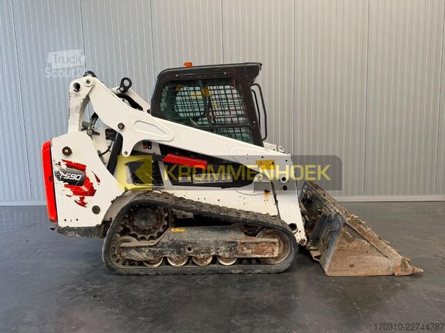 Caricatore cingolato Bobcat T 590