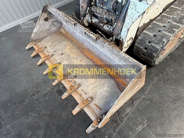 Caricatore cingolato Bobcat T 590