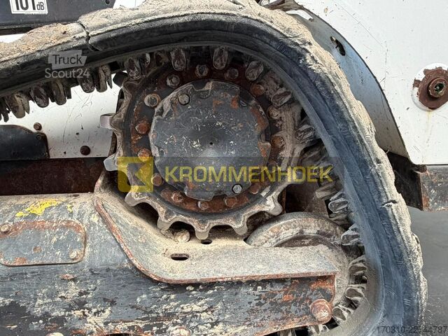 Caricatore cingolato Bobcat T 590