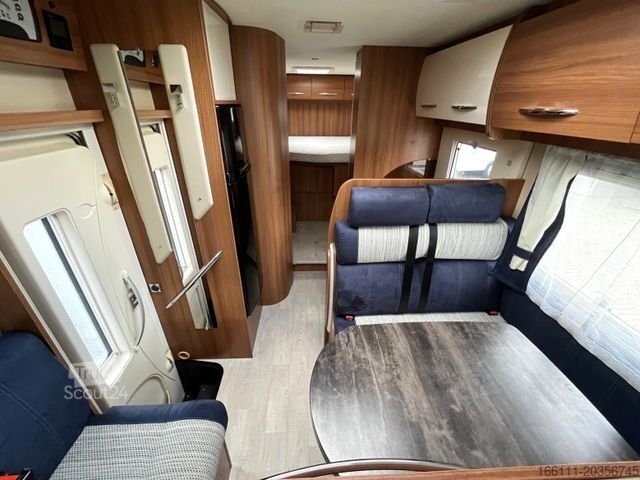 Integrerad husbil CHAUSSON Exaltis - Hub/Festbett - Automatik -