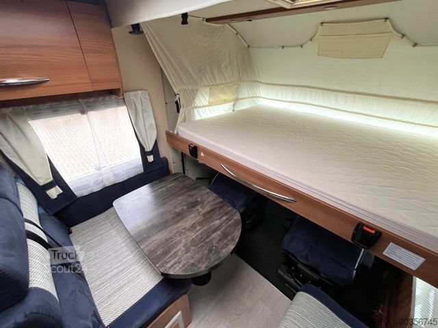Integrerad husbil CHAUSSON Exaltis - Hub/Festbett - Automatik -