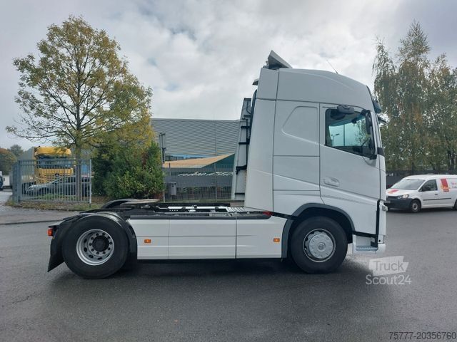 Standaard trekker VOLVO FH460 Globetrotter-VEB+-I Shift-2 Tanks