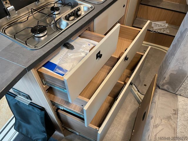 Τροχόσπιτο αυτοκινούμενο PÖSSL Roadcruiser | LAST-EDITION SALE | *Auto-178P*