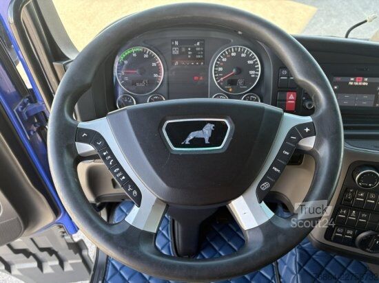 Стандартен влекач MAN TGX 18.500 XXL INTARDER,