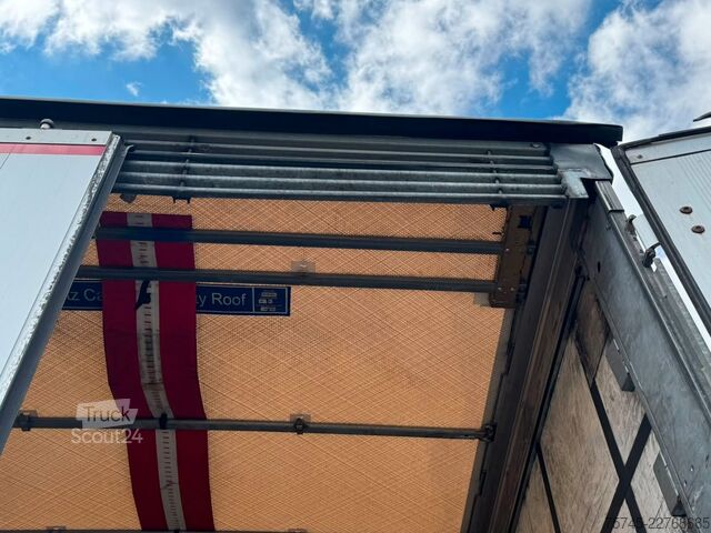 Otvorený náves s plachtou SCHMITZ CARGOBULL SCS 18/L *PR+PL * VARIOS-SYSTEM * MEGA *