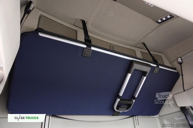 Standard SZM VOLVO FH 460 Globetrotter XL i-Save I-ParkCool