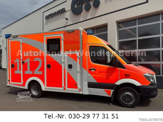 Camion de pompiers MERCEDES-BENZ Sprinter 516 CDI RTW WAS Koffer Fahrtrage+Sessel