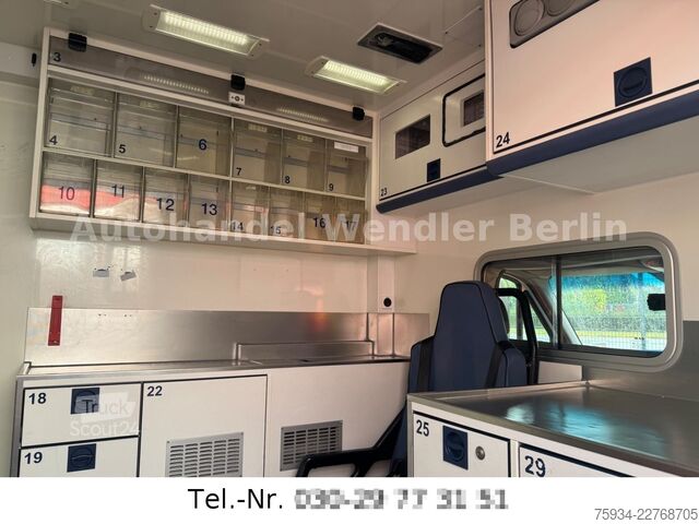 Camion de pompiers MERCEDES-BENZ Sprinter 516 CDI RTW WAS Koffer Fahrtrage+Sessel