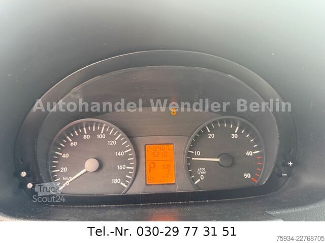 Camion de pompiers MERCEDES-BENZ Sprinter 516 CDI RTW WAS Koffer Fahrtrage+Sessel