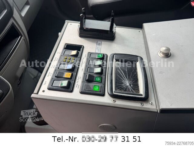 Camion de pompiers MERCEDES-BENZ Sprinter 516 CDI RTW WAS Koffer Fahrtrage+Sessel