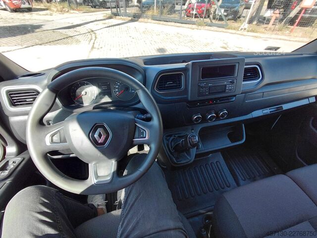 Duba panelată RENAULT Master 2.3 dCI 135 L3H2 3,5t Pack Comfort