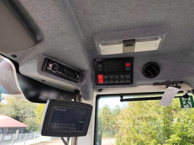 Kolesni nakladalnik LIEBHERR L 526 Kein 514 524 538 542 546 "wie neu"Zustand
