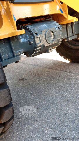 Kolesni nakladalnik LIEBHERR L 526 Kein 514 524 538 542 546 "wie neu"Zustand