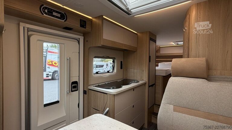 Pusiau integruotas kemperis LMC Cruiser T 662 G Messeangebot CSD 2026