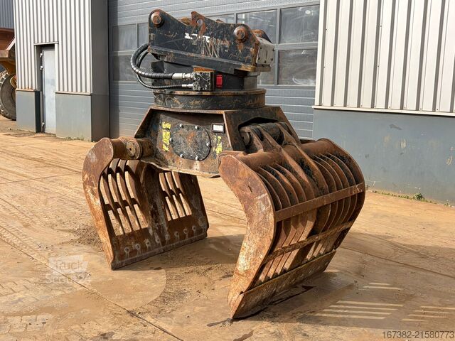 Bagger Caterpillar G320B-D