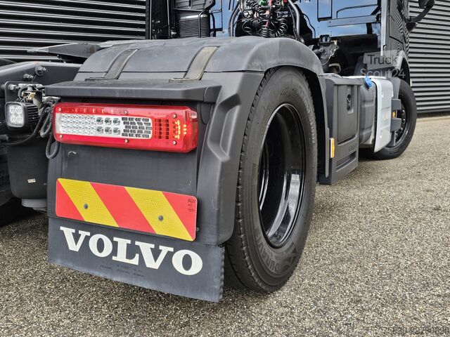 Standart-SZM Volvo FM 440 / 4x2 / NL TRUCK / FULL AIR