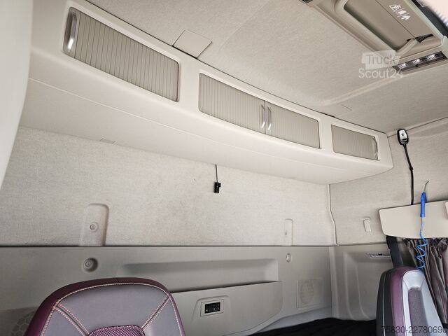 Standart-SZM Volvo FM 440 / 4x2 / NL TRUCK / FULL AIR