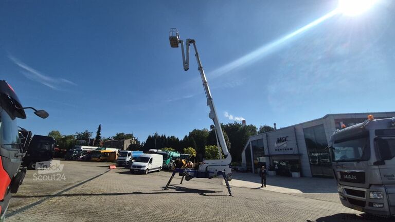 Stabilizovaná vysokozdvižná plošina Falcon FS290 - Hybrid - 1 Owner - Only 100MTH