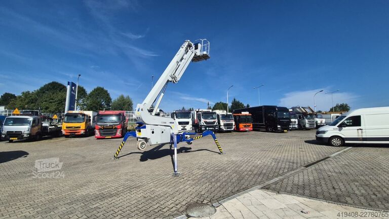 Stabilizovaná vysokozdvižná plošina Falcon FS290 - Hybrid - 1 Owner - Only 100MTH