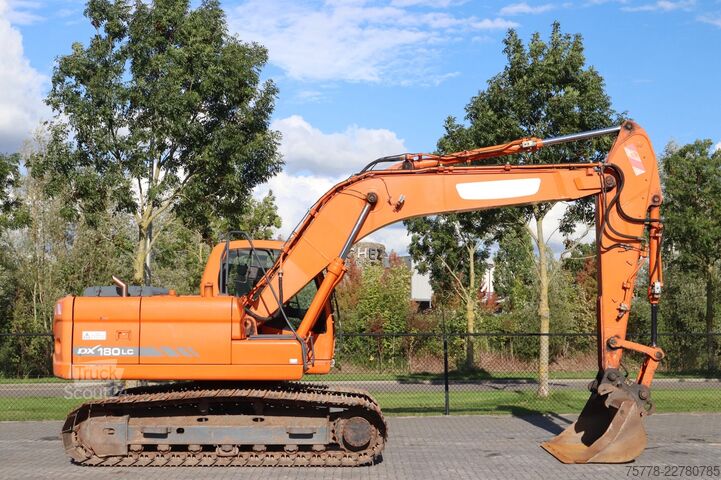 Rupsgraafmachine Doosan DX180LC | BUCKET | CW QUICK COUPLER