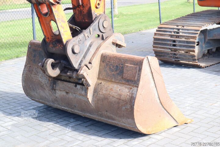 Rupsgraafmachine Doosan DX180LC | BUCKET | CW QUICK COUPLER