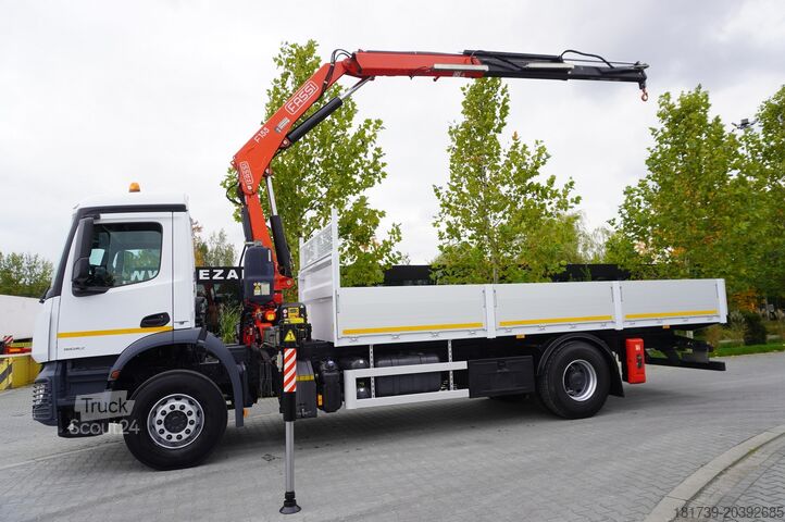 Široká strana s HDS Mercedes-Benz Arocs 1830 / Flatbed 16 EPAL / HDS Fassi