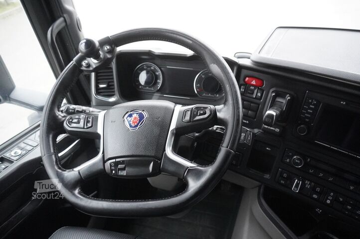 Шасі SCANIA G540 8×4 / Chassis 8.7 m / Steered axle