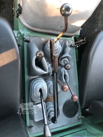Autocamion cu destinație specială Unimog 421