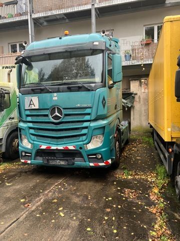Standard dragbil MERCEDES-BENZ 1845