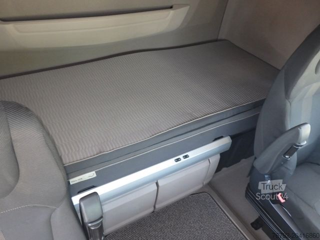 Стандартный седельный тягач DAF XG 480 FT Skylight/Intarder/2xTank/PTO/Standklim