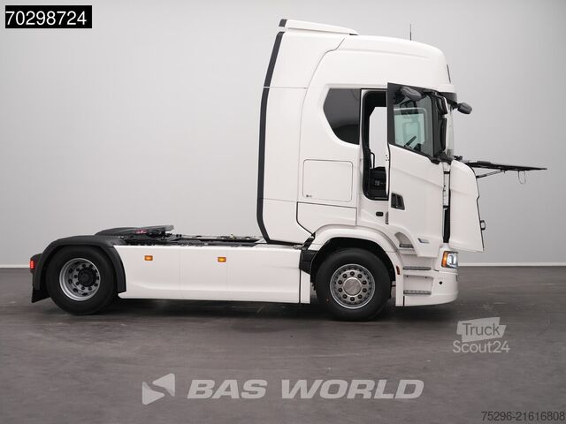 Standaard trekker Scania S560 4X2 NEW! Retarder Full-Air 2xTanks Leder S...