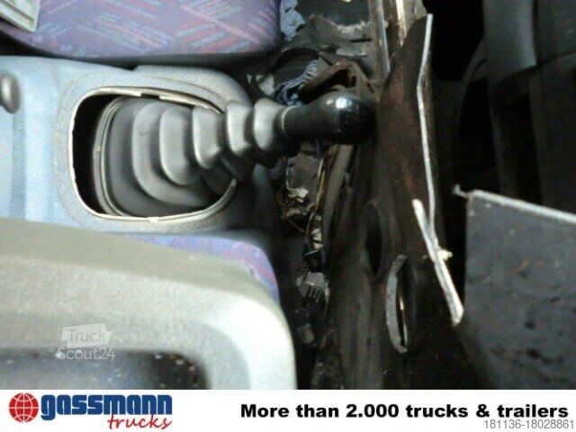 Agricultural machine Mercedes-Benz Atego 815 4x2, UNFALL! Ersatzteilträger!