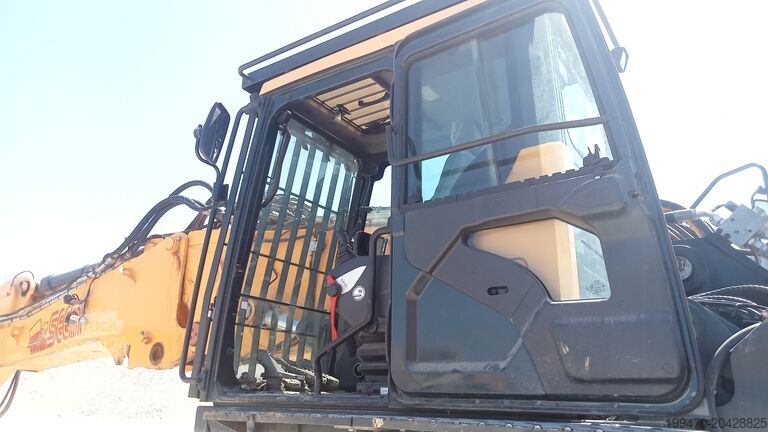 Εκσκαφέας κατεδάφισης Hyundai HX380L with 20m longfront and excavation boom