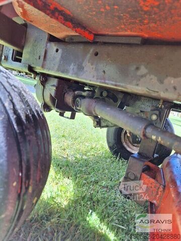 Kosilnica Kubota GZD15H