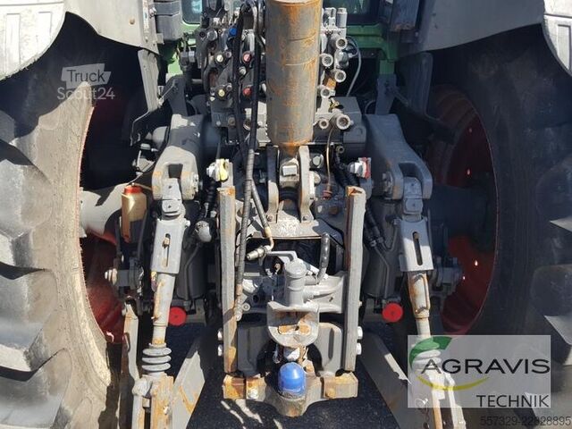 Traktor Fendt 824 VARIO SCR Profi Plus
