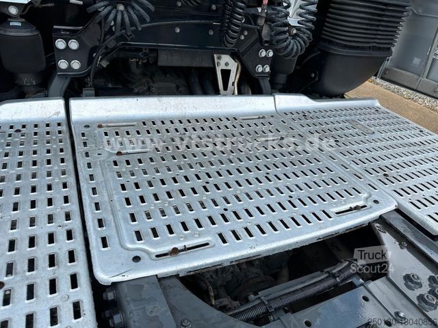 Standard dragbil DAF XF 510 FT 4x2 Euro6 Blatt-/Luft