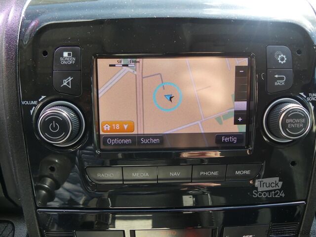 Panel van peugeot Boxer Kasten 330 L2H1 Premium BlueHDi SCHRÄNKE