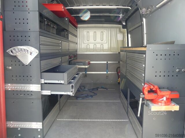 Panel van peugeot Boxer Kasten 330 L2H1 Premium BlueHDi SCHRÄNKE