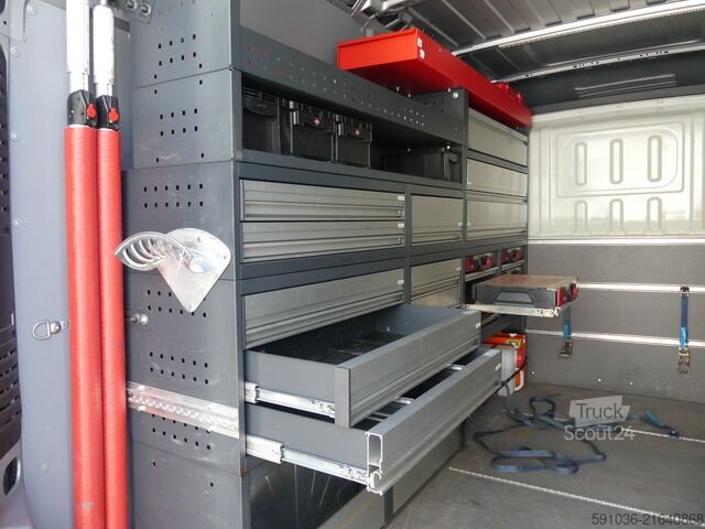 Panel van peugeot Boxer Kasten 330 L2H1 Premium BlueHDi SCHRÄNKE