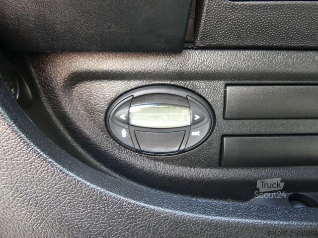 Panel van peugeot Boxer Kasten 330 L2H1 Premium BlueHDi SCHRÄNKE