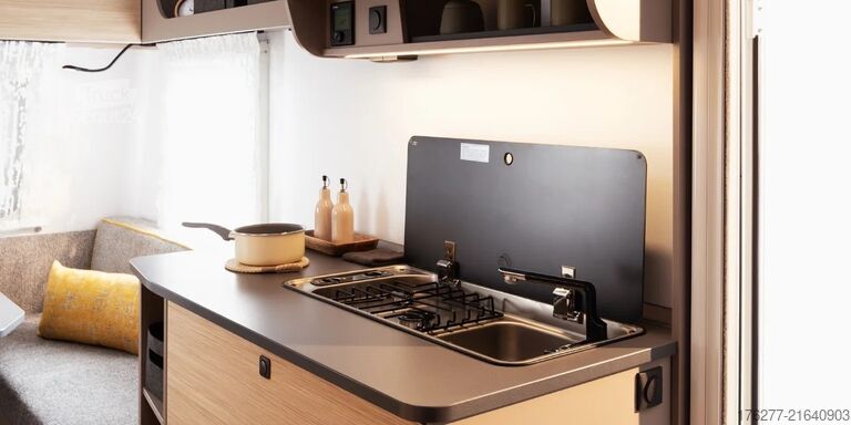 Caravane de tourisme Fendt Next 381