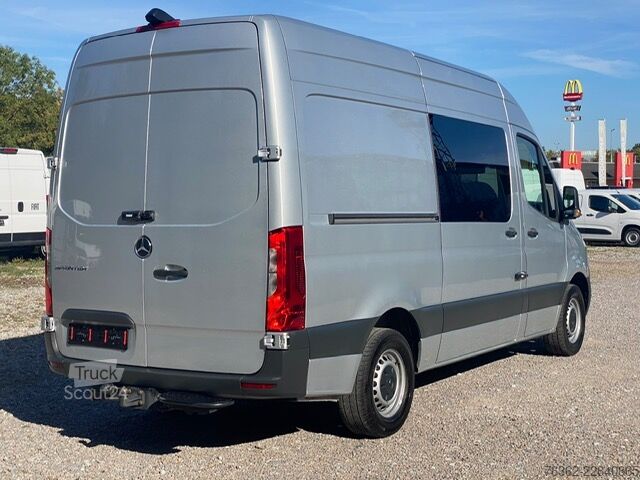 Furgón cerrado de techo alto y batalla larga Mercedes-Benz Sprinter 317 Mixto 5-Sitze.AHK-3,5t. ST