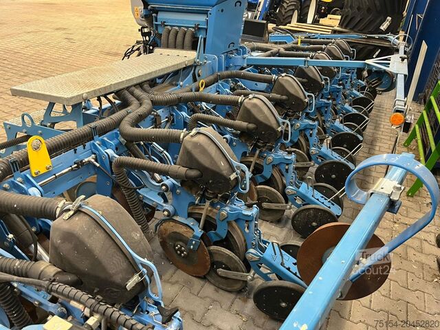 Semeadora de precisão Lemken Azurit 9